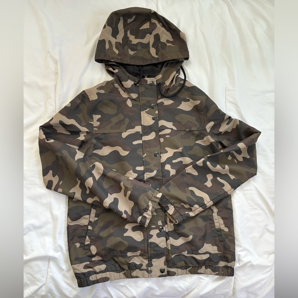 GIRLS 2 COAT BUNDLE! SIZE XS - Picture 2 of 3